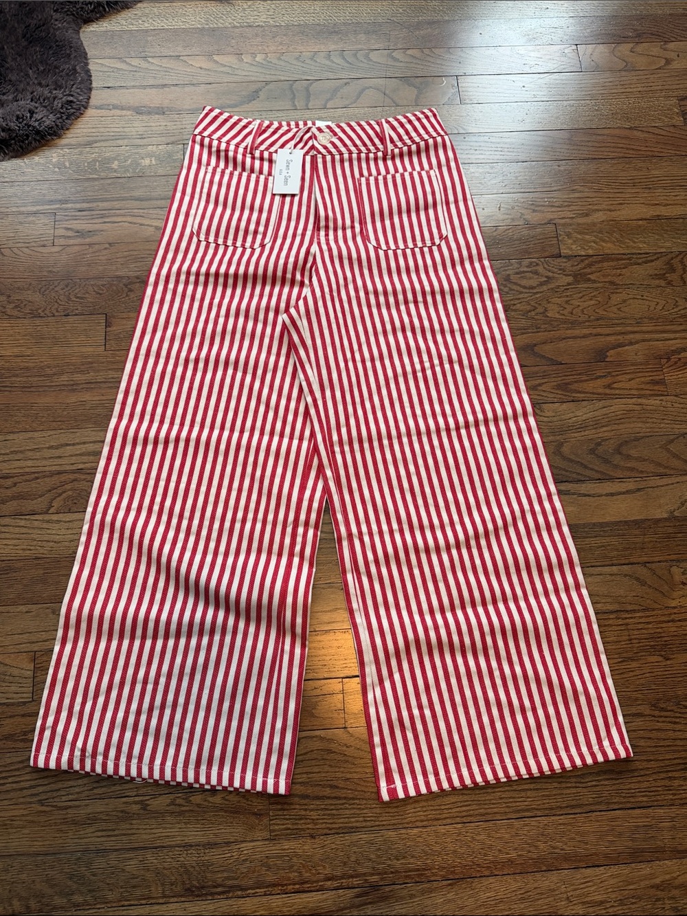 Women's Red & White Striped Cropped Wide-Leg Pants